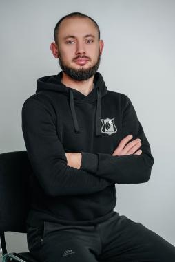 Литвинов Евгений Александрович